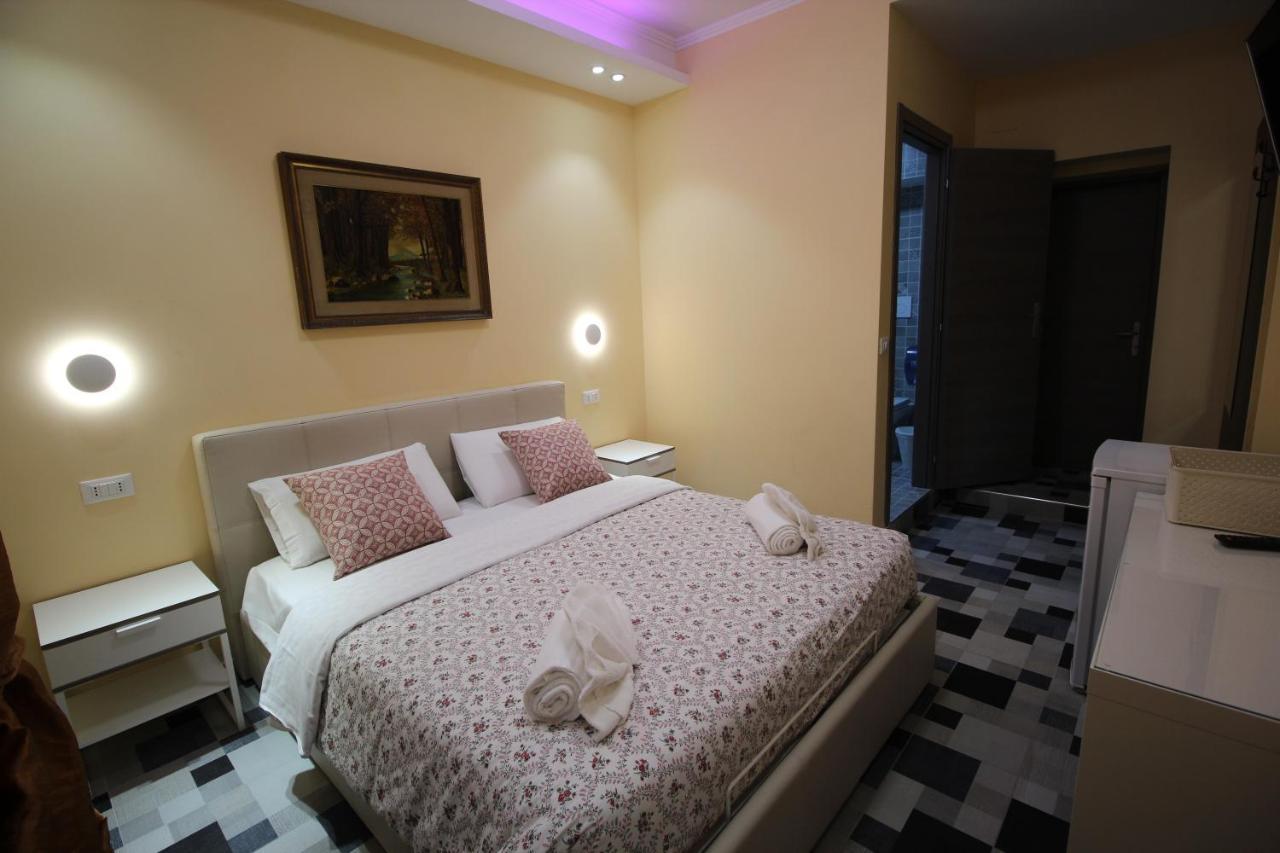 Quest House Lihong Hotel Roma Ngoại thất bức ảnh